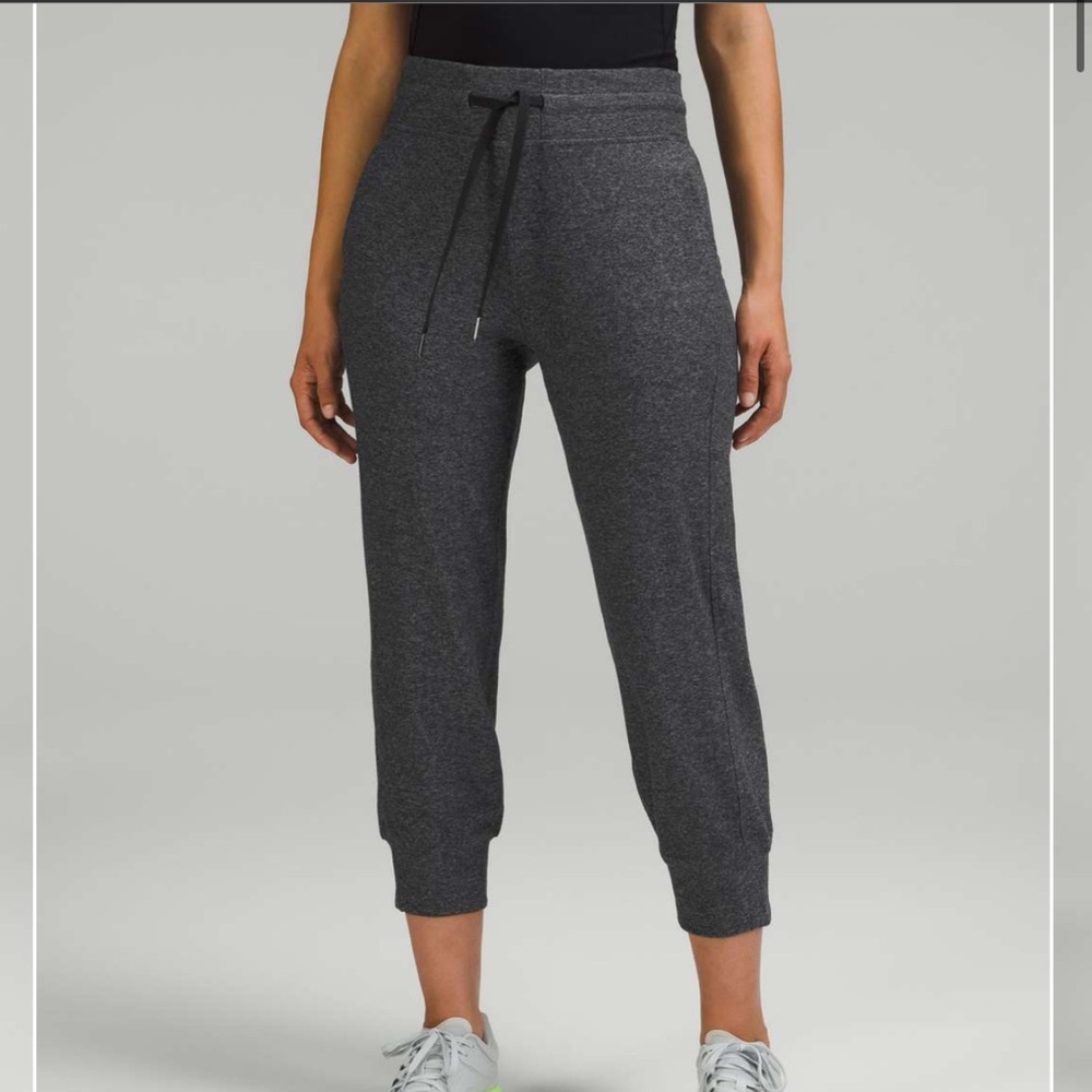 Lululemon Ready to Rulu High-Rise Cropped Jogger gray size 8 loungewear